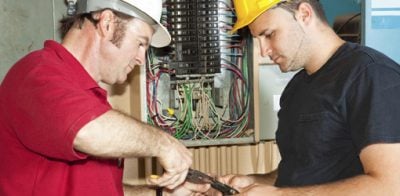Wiring a circuit breaker box